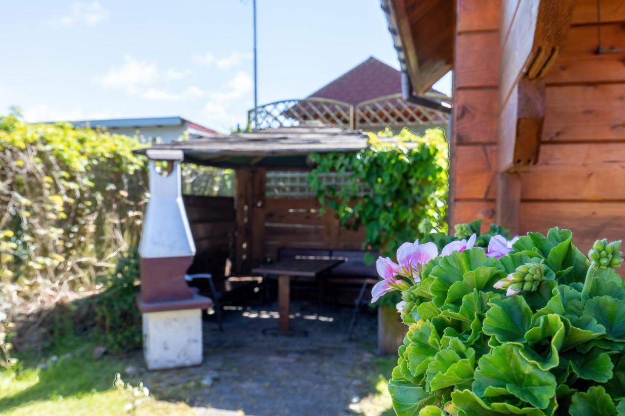 Domki Rekin Podgrzewany Basen Z Brodzikiem Oraz Klimatyzacja Rewal Kültér fotó